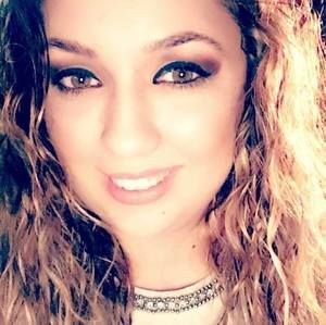 Meet your Posher, Karina